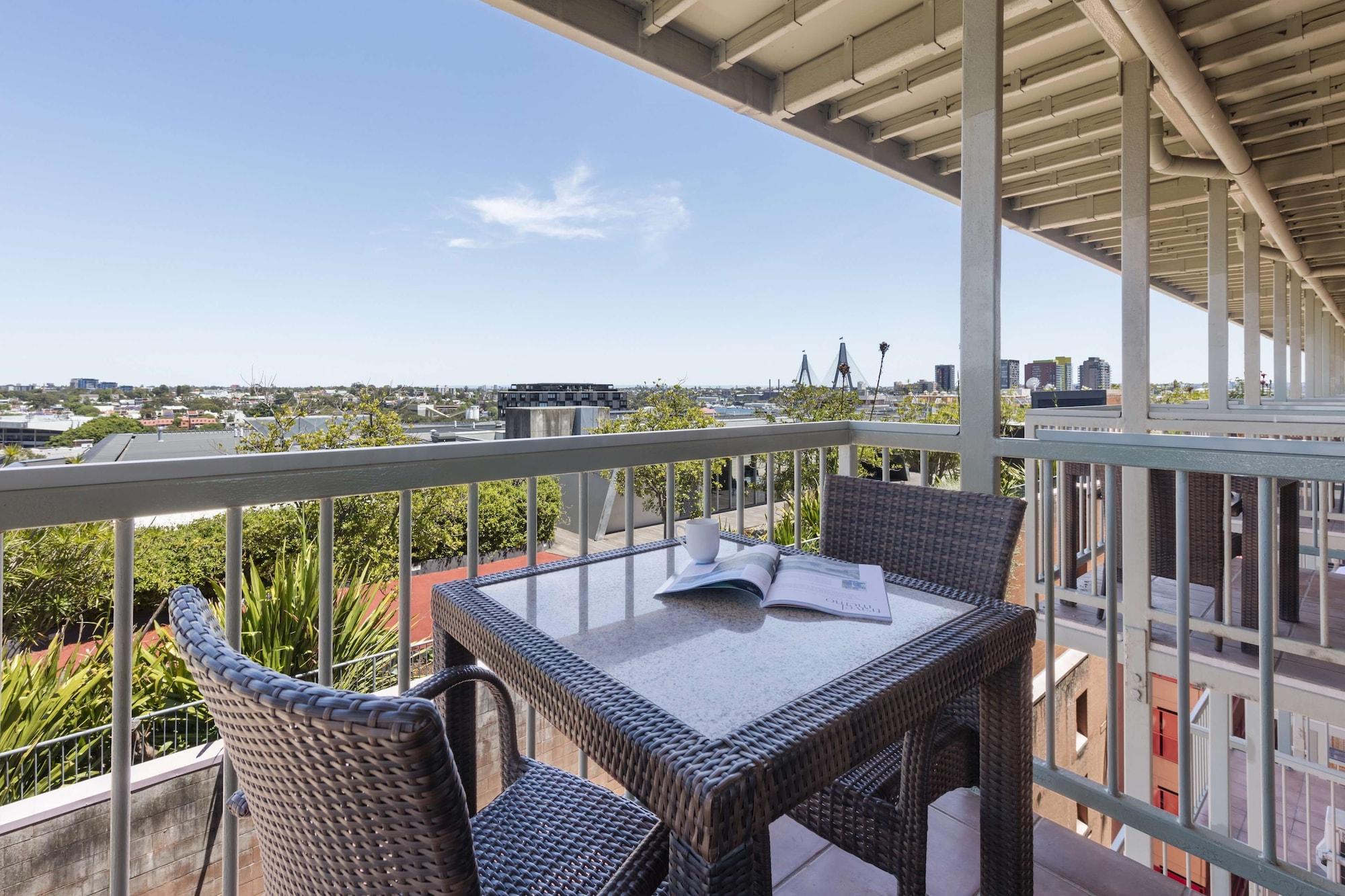 Oaks Sydney Goldsbrough Suites 外观 照片