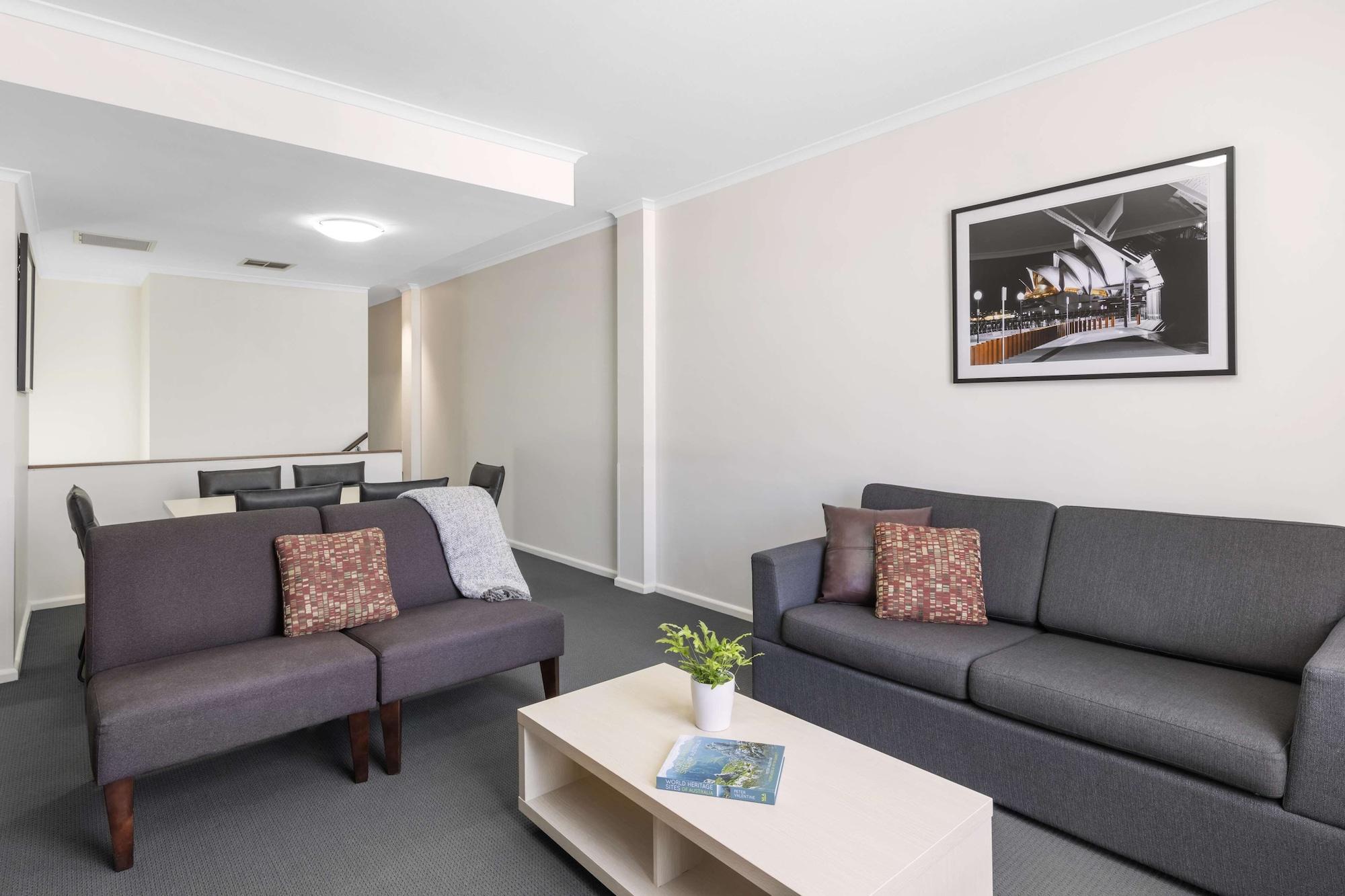 Oaks Sydney Goldsbrough Suites 外观 照片